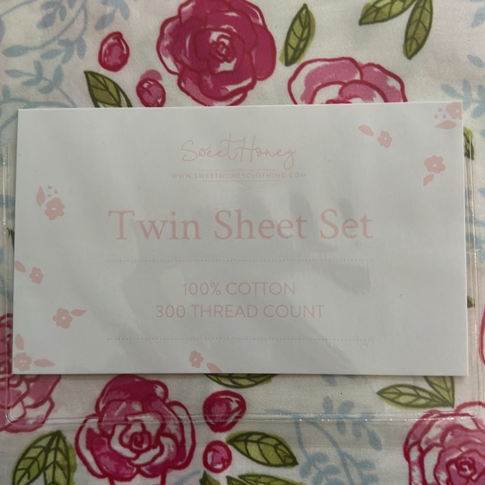 Sweet Honey Floral Twin Sheet Set with Pillowcase - Picture 3 of 5
